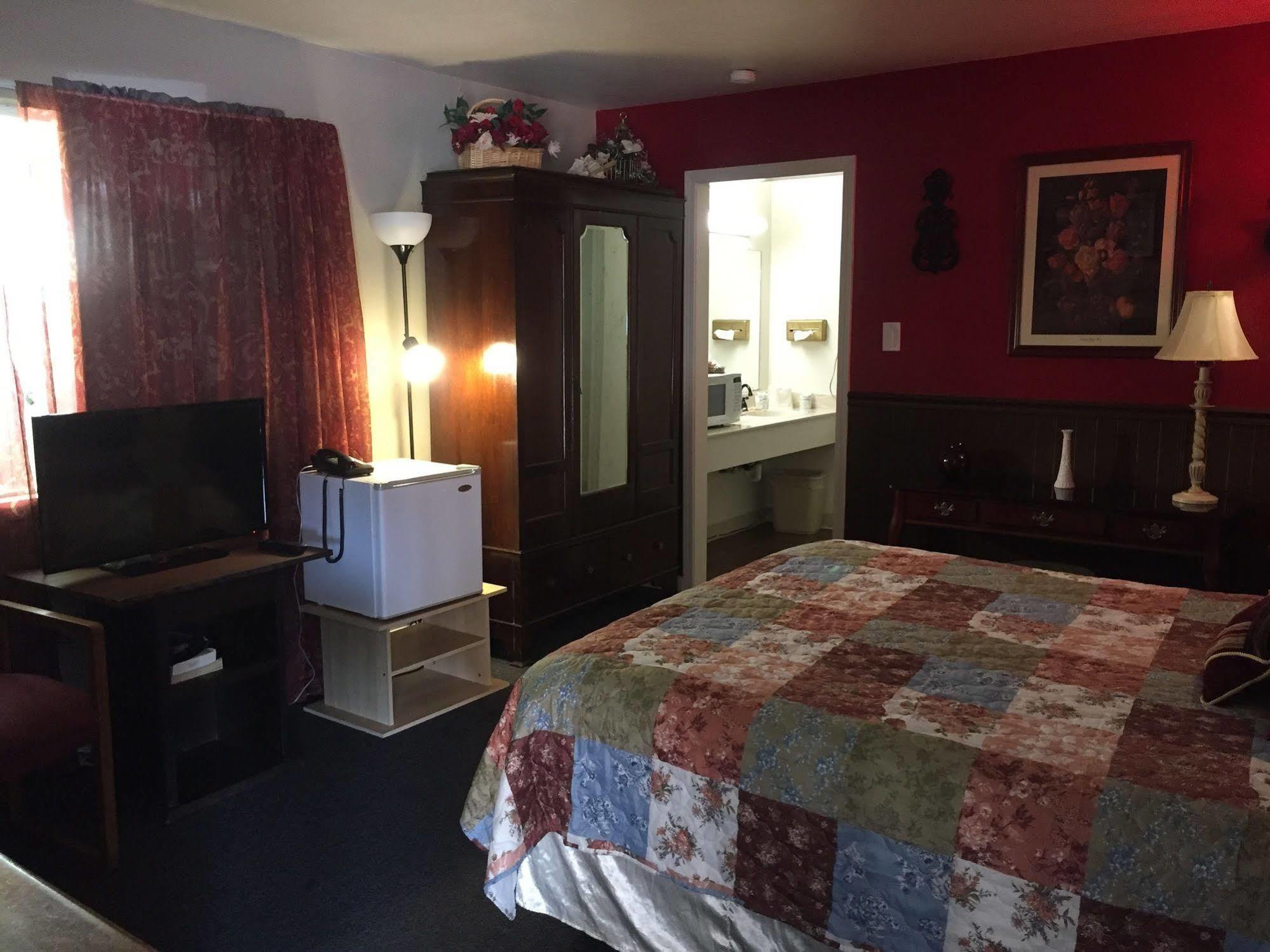 Holiday Lodge Grass Valley Extérieur photo