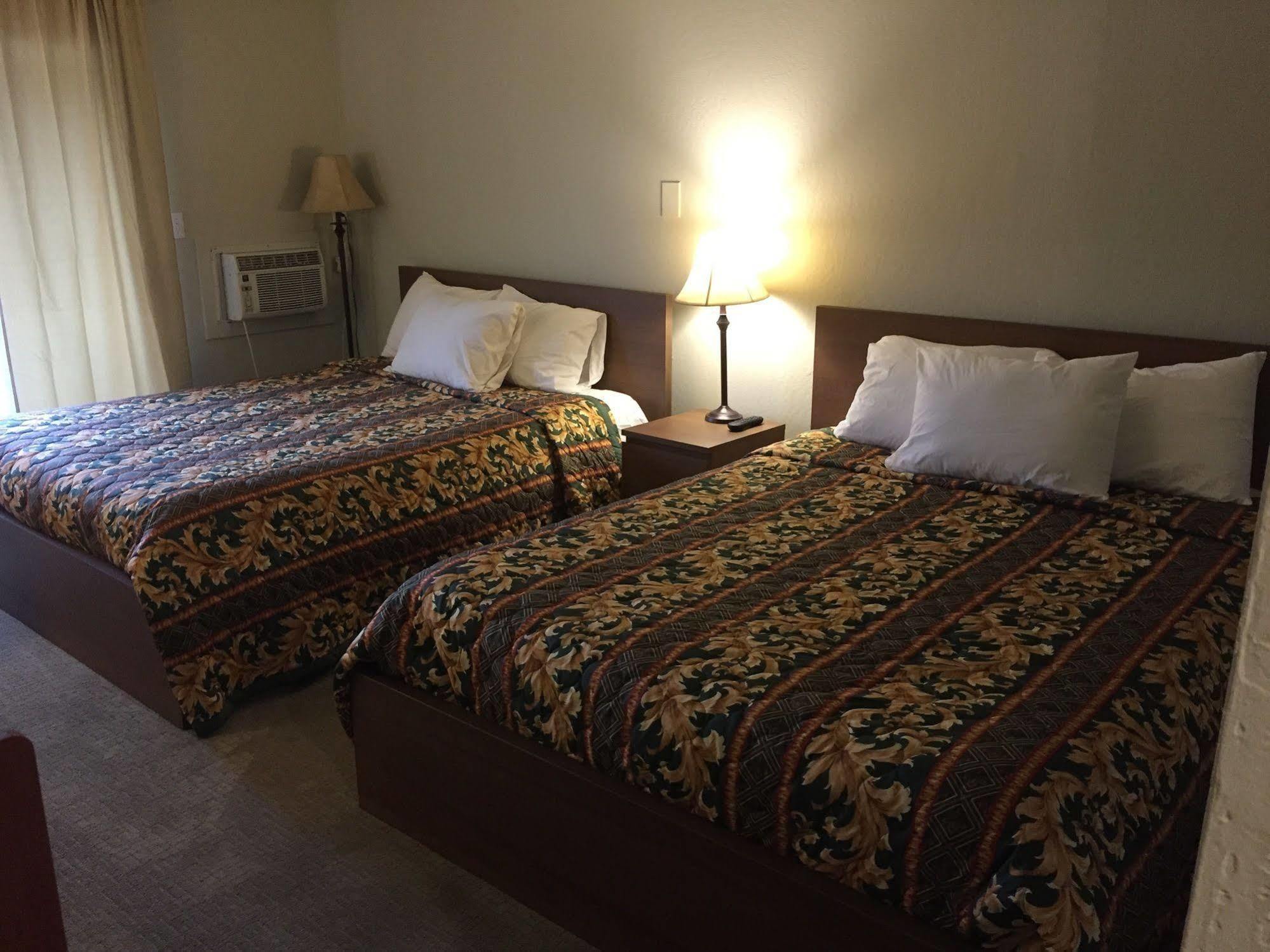 Holiday Lodge Grass Valley Extérieur photo