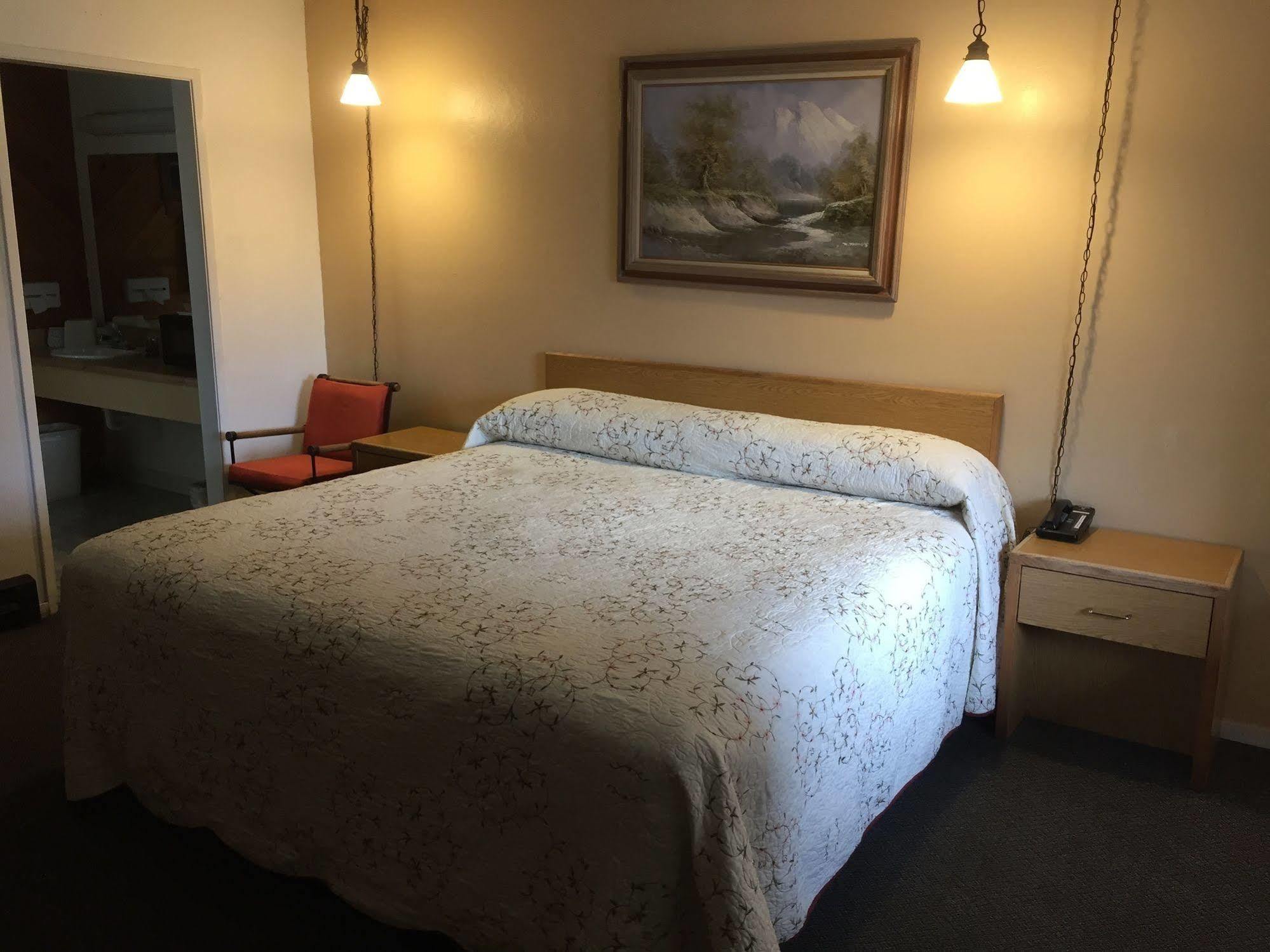 Holiday Lodge Grass Valley Extérieur photo